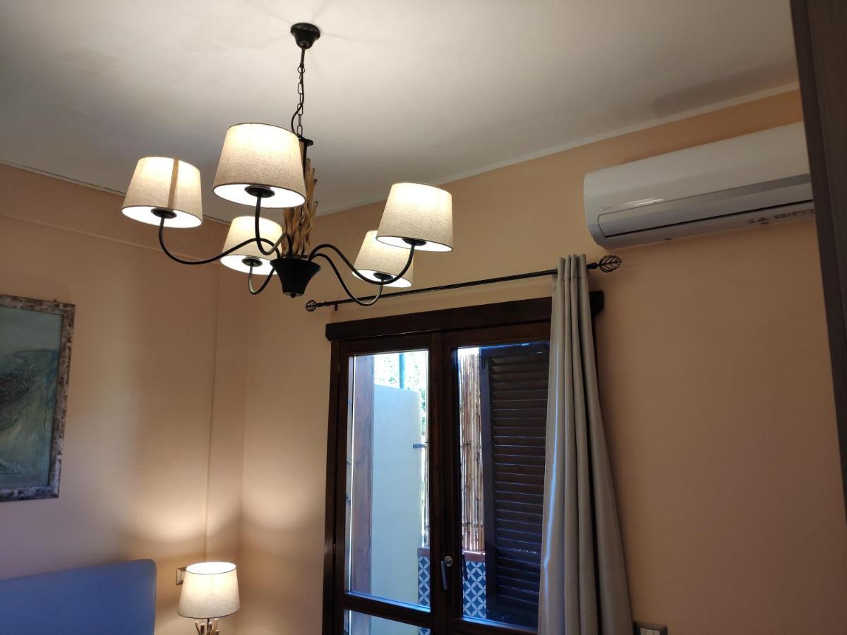 فيلا La Casa Dei Poeti فيلاّسيمِيوس المظهر الخارجي الصورة